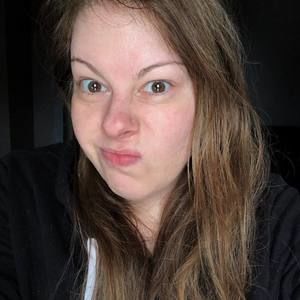 Meet your Posher, Halona